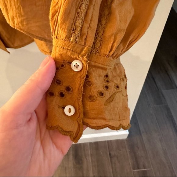 FREE PEOPLE Faraway fields top NWOT - Picture 7 of 8